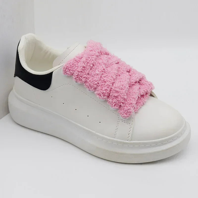 Lacet Fluffy Moderne