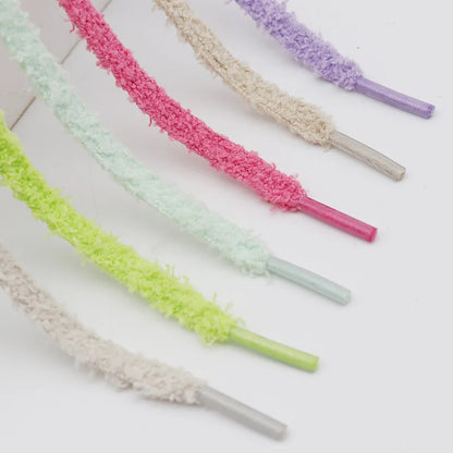 Lacet Fluffy Rose  60cm
